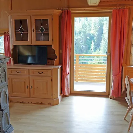 Alkira Aparthotel 3*