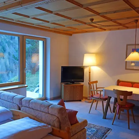 Aparthotel Alkira 3*