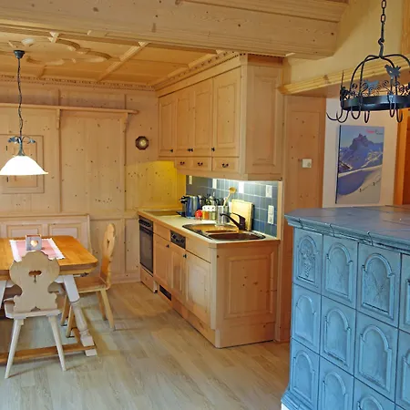 Alkira Apartahotel 3*