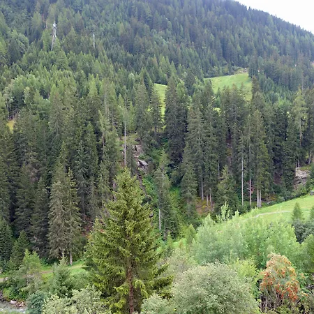 Alkira Apartahotel 3*