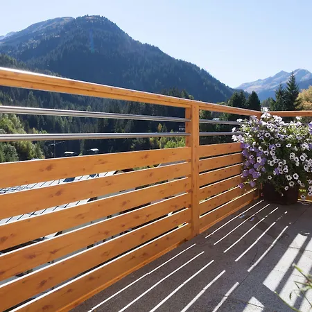 아파트호텔 Alkira 3*